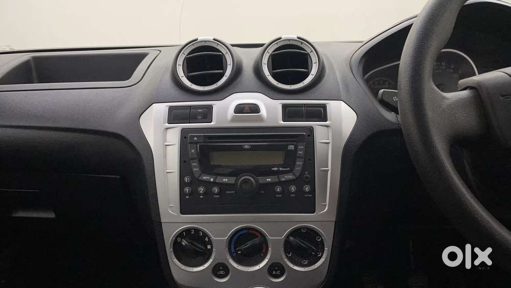 Ford Figo 1.2 Duratec Petrol Zxi, 2011, Petrol