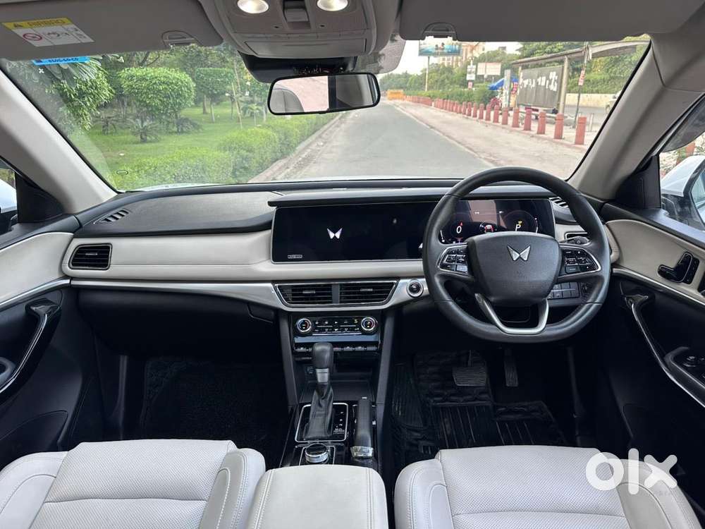 Mahindra Xuv700