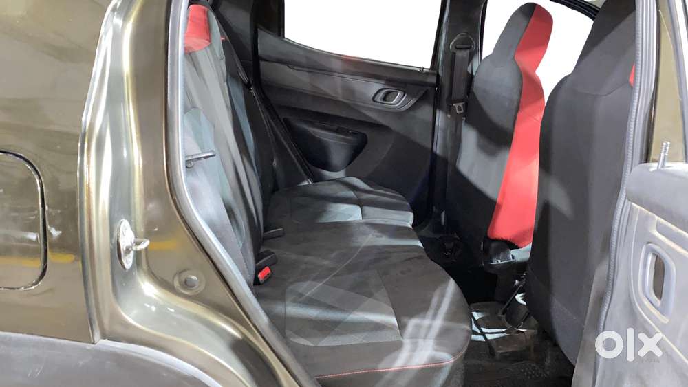 Renault Kwid 2019-ongoing 1.0 Rxt Amt (o), 2022, Petrol