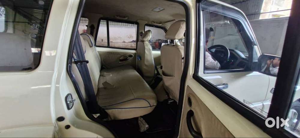 In A Mint Condition, With A Lots Of Upgradation.