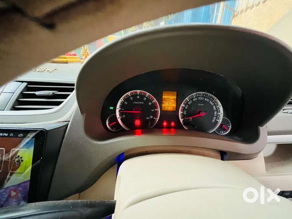 Maruti Suzuki Ertiga Petrol Cng