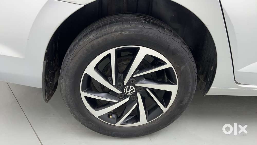Volkswagen Virtus 1.0 Topline Tsi At, 2023, Petrol