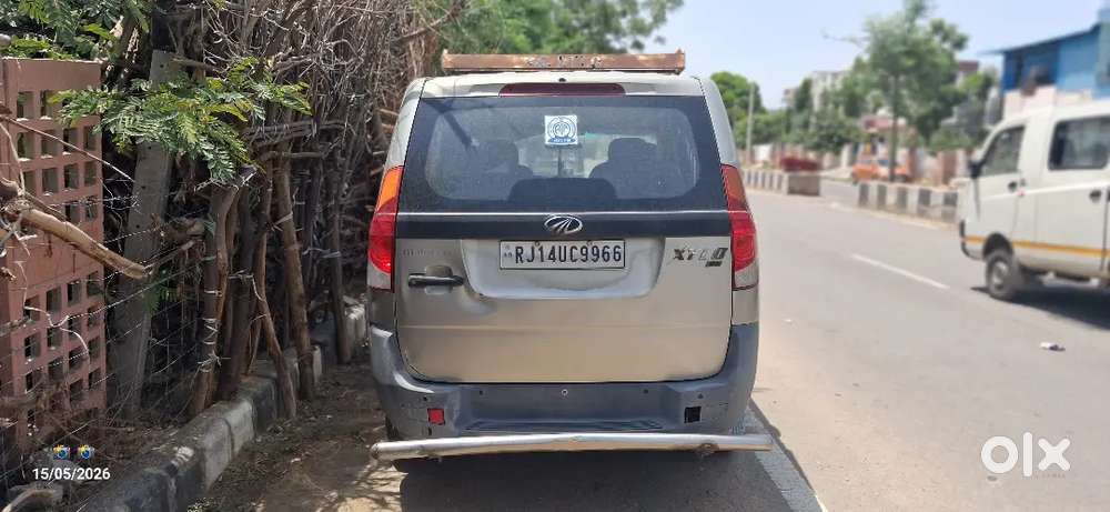 Mahindra Xylo 2010 Diesel Well Maintained Car