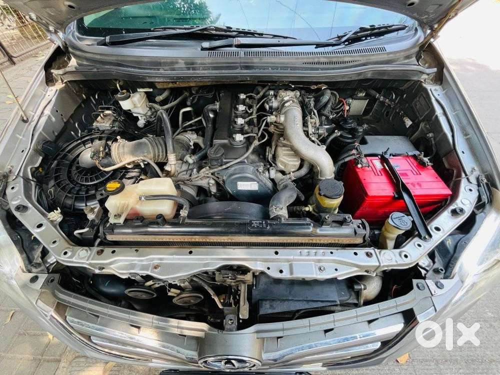 Toyota Innova 2.5 Vx 8 Str, 2015, Diesel