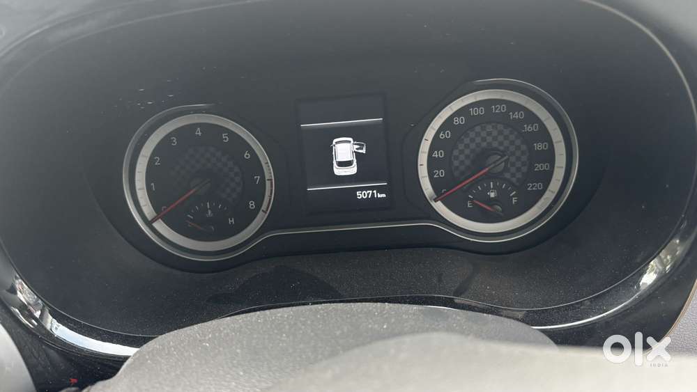 Hyundai Grand I10 Nios Amt Sportz, 2023, Petrol