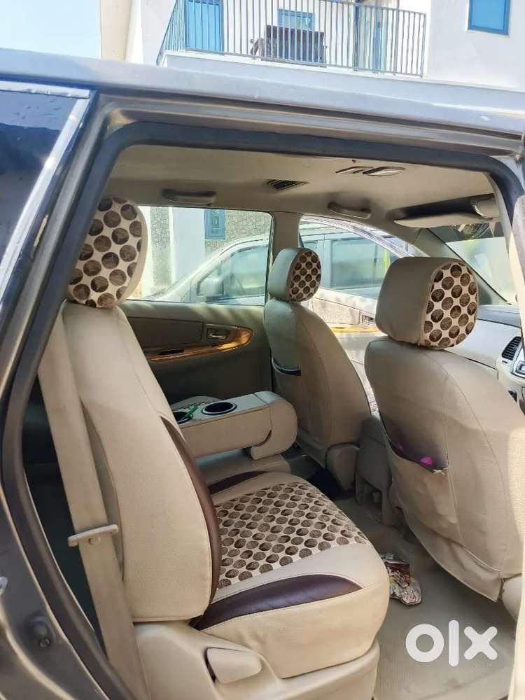 Toyota Innova 2.5 V
