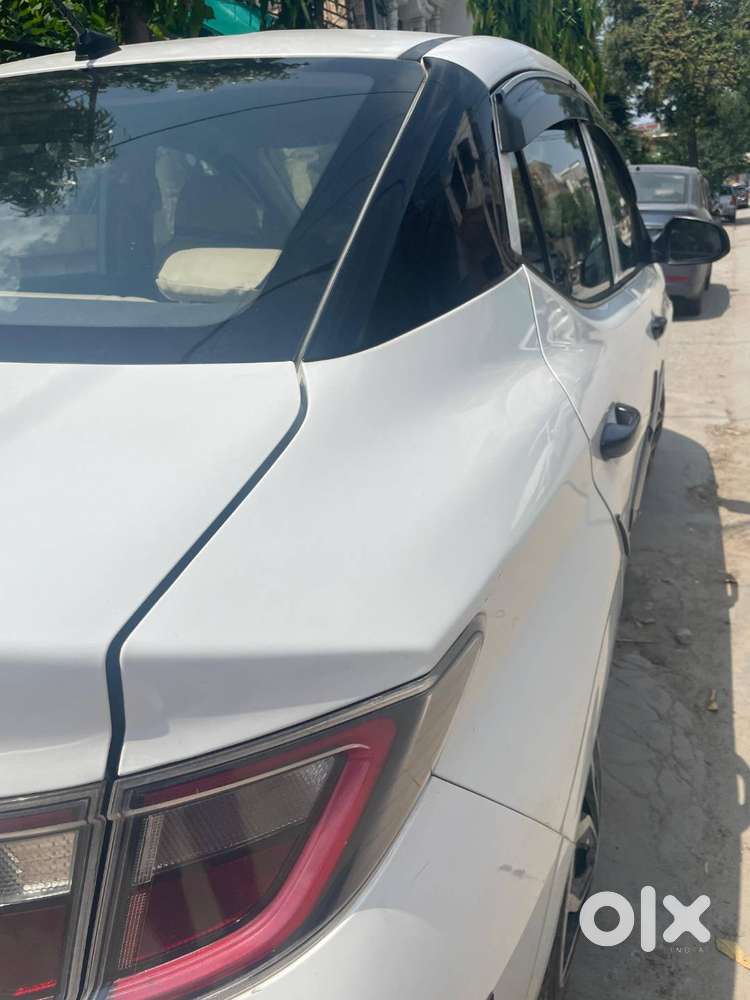 Aura Car Petrol With Cng