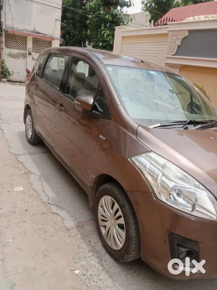 Maruti Suzuki Ertiga 2012 Petrol 135000 Km Driven