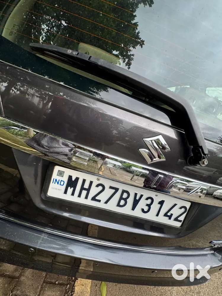 Maruti Suzuki Ertiga Zdi+ Shvs 2017