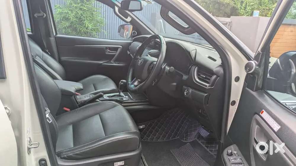 Toyota Fortuner 2022 Diesel 42000 Km Driven Automatic