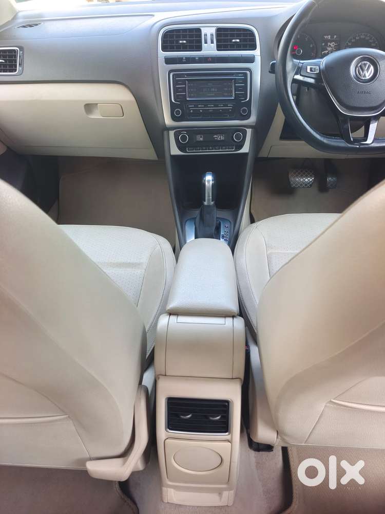 Volkswagen Vento 2013-2015 1.2 Tsi Highline At, 2015, Petrol