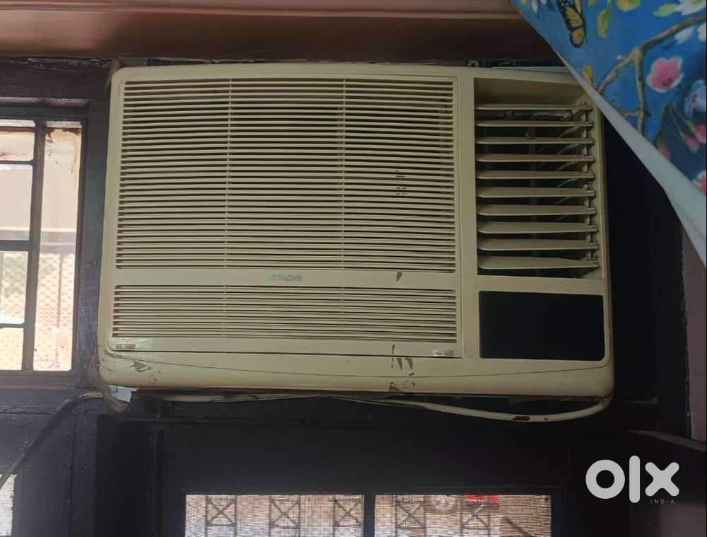 WINDOW AC (used) - Hitachi Kaze Plus RAW518KUD 1.5 Ton 5 Star