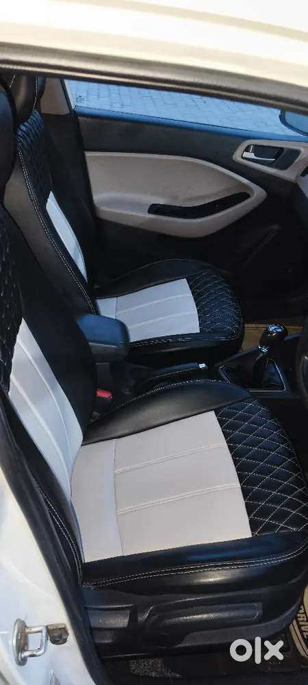 I20 Sports Delight Petrol 1st Owner With Record Running Bima Valid