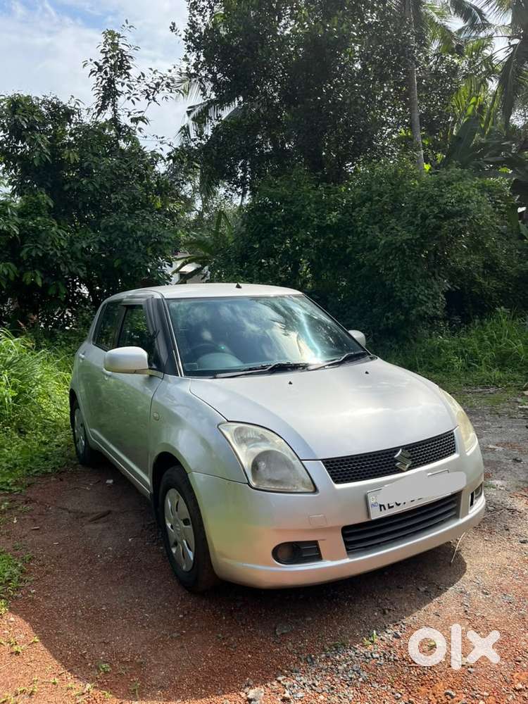 Swift Vxi Petrol 2005
