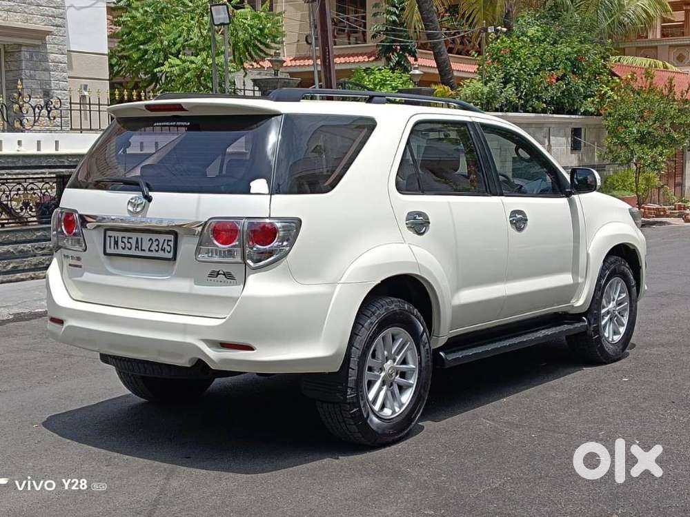 Toyota Fortuner 4x4 At, 2015, Diesel