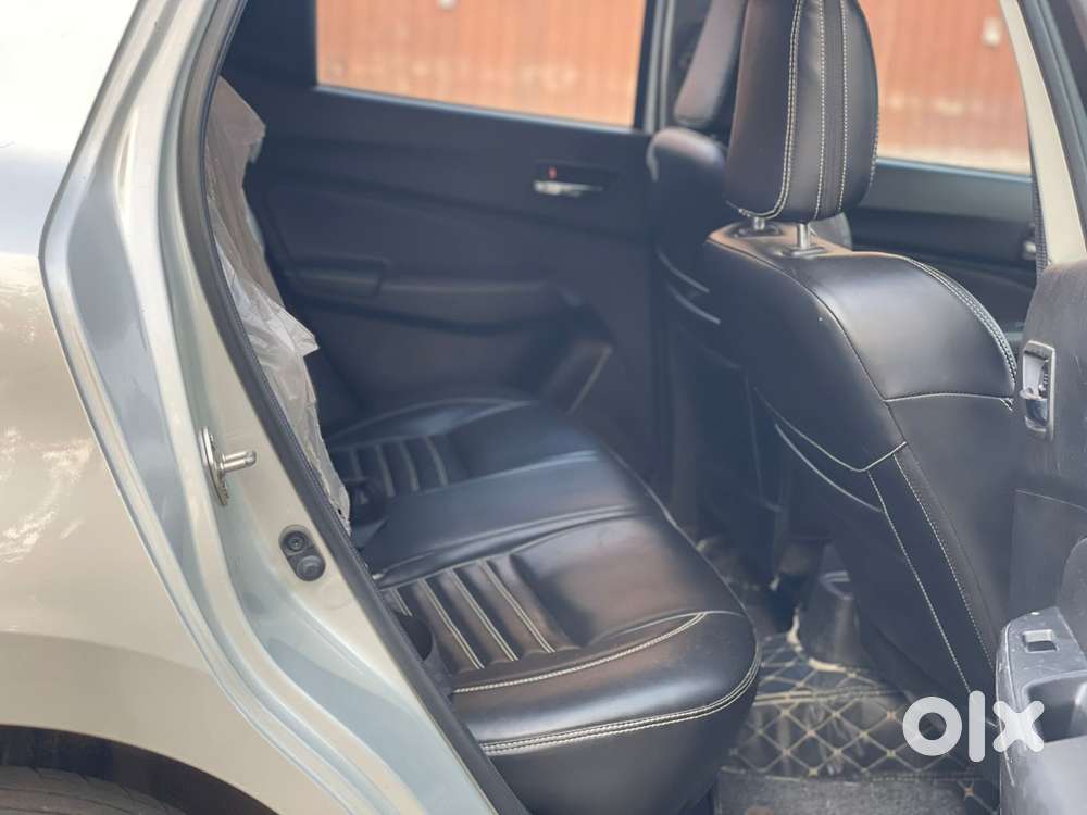 Maruti Suzuki Swift Vxi + Manual, 2023, Petrol