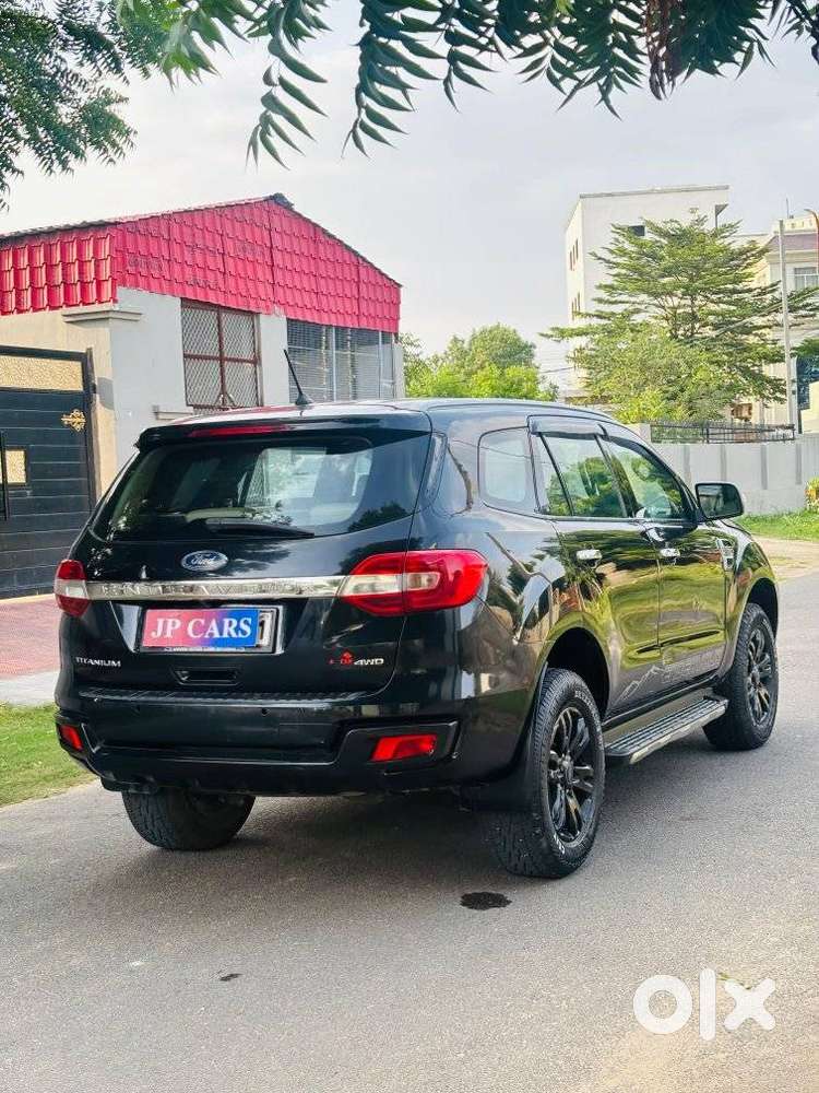 Ford Endeavour 3.2 Titanium At 4x4, 2017, Diesel