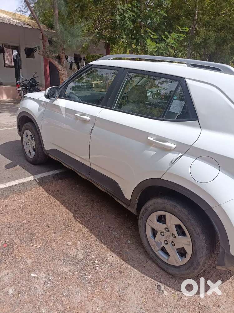 Hyundai Venue 2021 Petrol