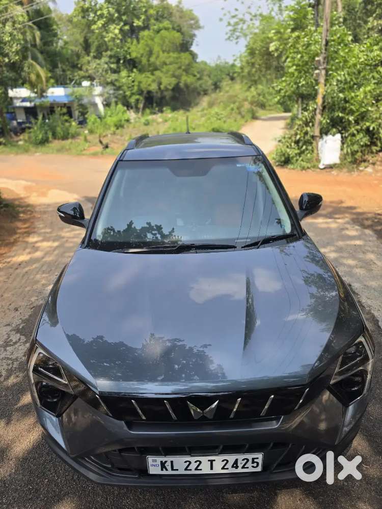 Mahindra Xuv 3xo 2024 Petrol 7500 Km Driven
