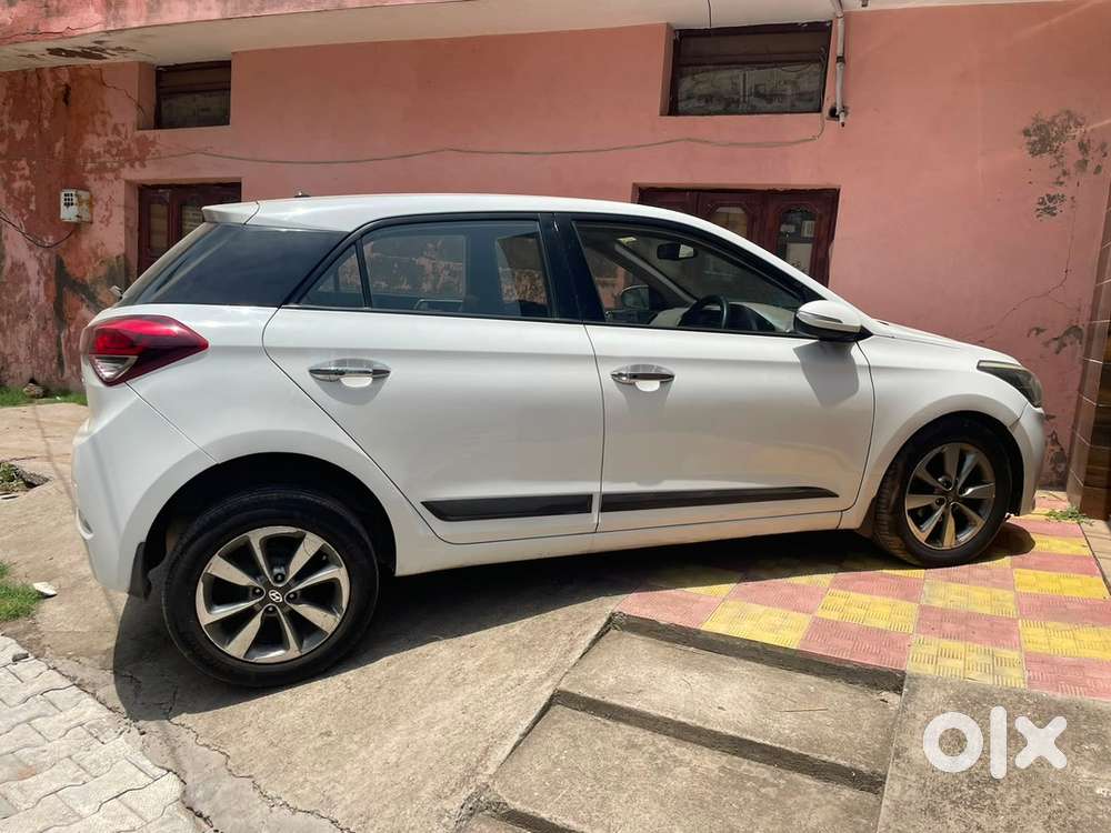 Hyundai I20 2015 Diesel 85000 Km Driven
