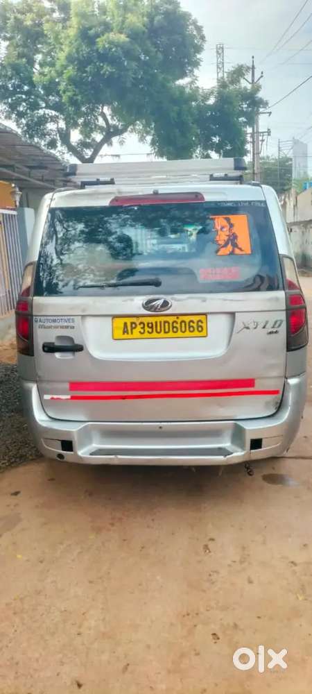 Mahindra Xylo 2017