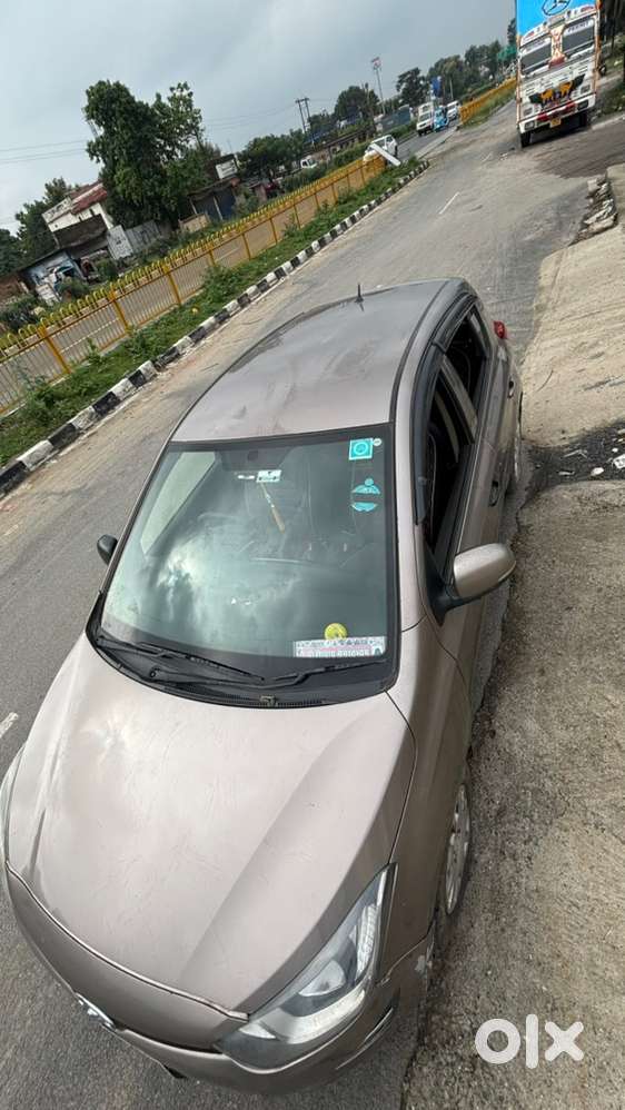 Hyundai I20 Petrol Manual 2013