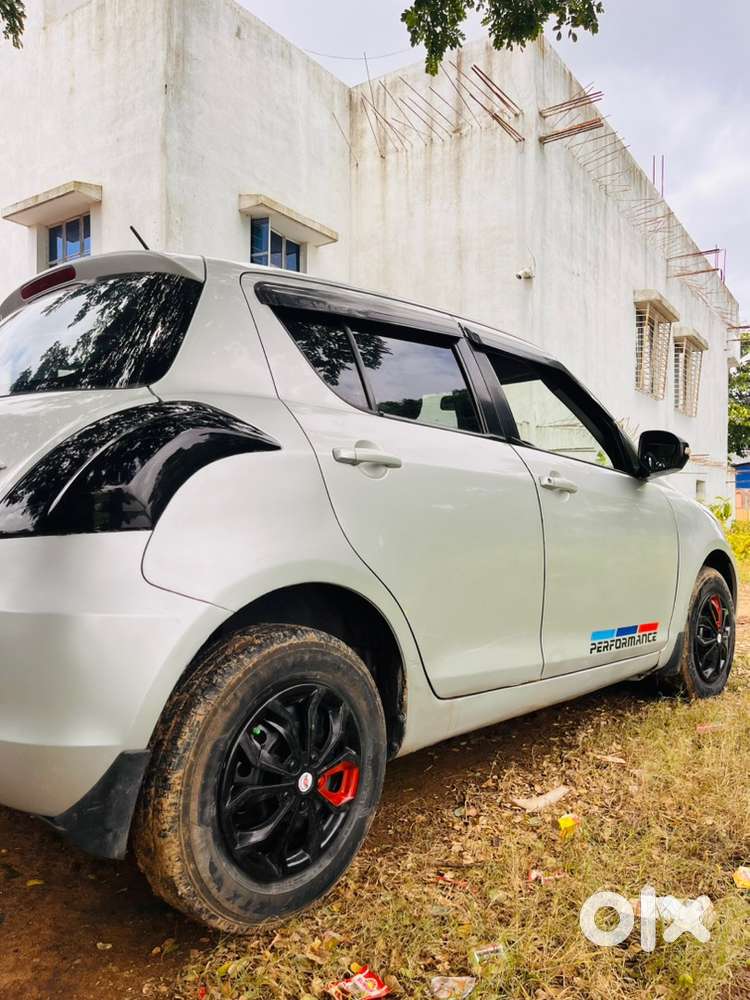 2014 Maruti Swift 1.2 Vxi Odometer 49000 Km
