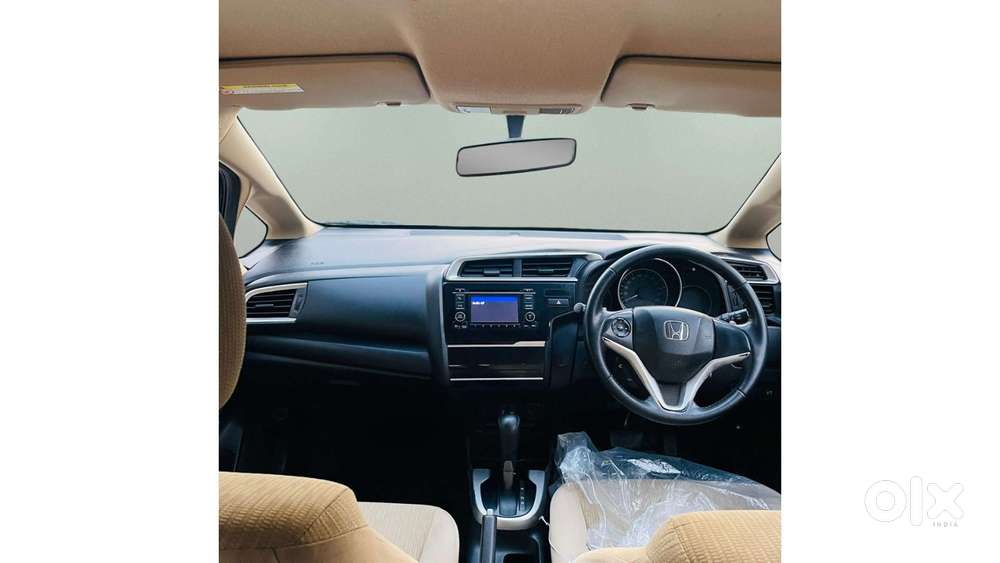 Honda Jazz V Automatic, 2017, Petrol