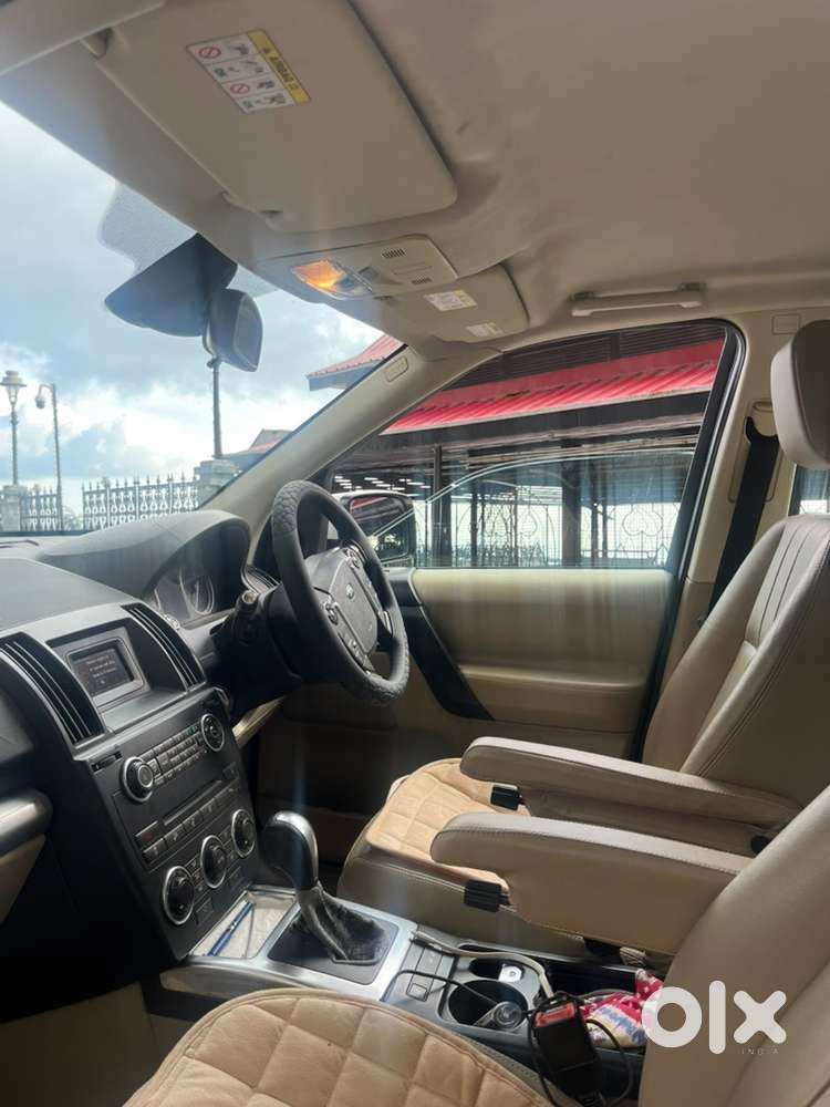 Well Maintained Awd Freelander 2, 84000 Km Driven