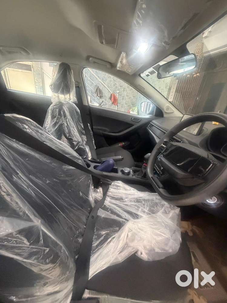 Tata Nexon Petrol 2025
