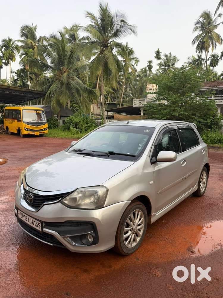 Toyota Etios Liva 2012