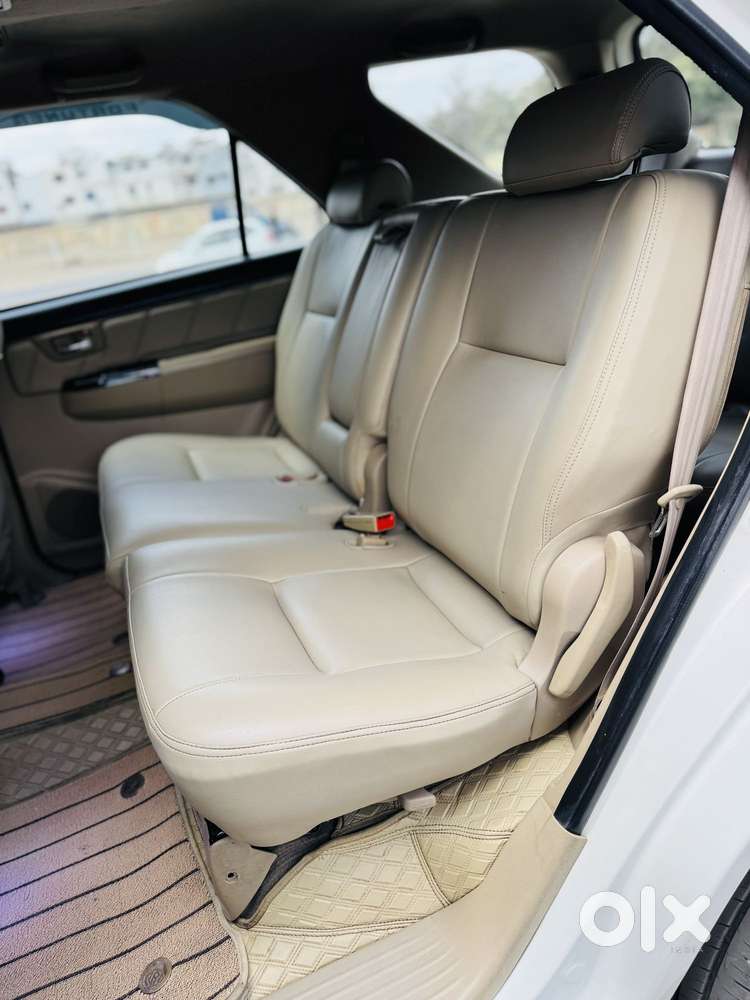 Toyota Fortuner 3.0 4x2 Mt, 2014, Diesel