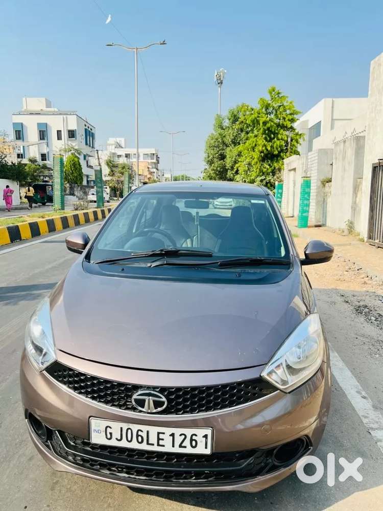 Tata Tiago 1.2 Revotron Xm, 2017, Petrol