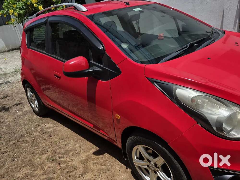 Chevrolet Beat Petrol 2014