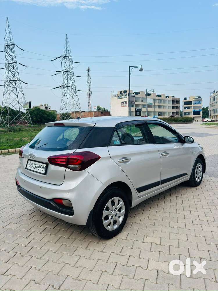 Hyundai Elite I20 [ ] 1.2 Magna Executive, 2018, Petrol