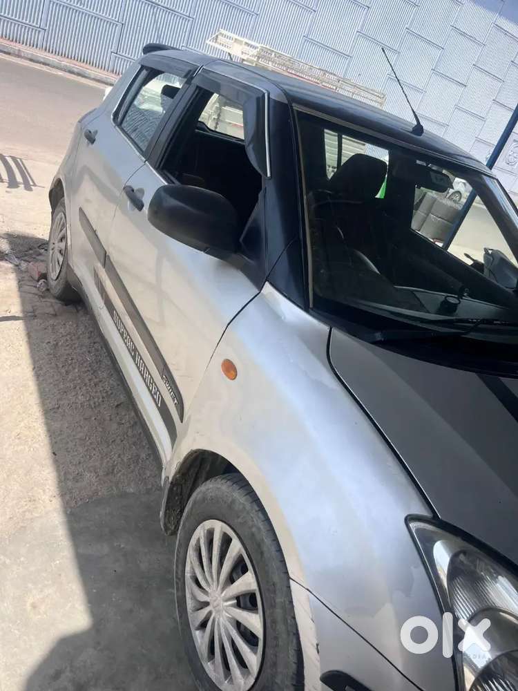 Maruti Suzuki Swift 2010 Petrol Lpg