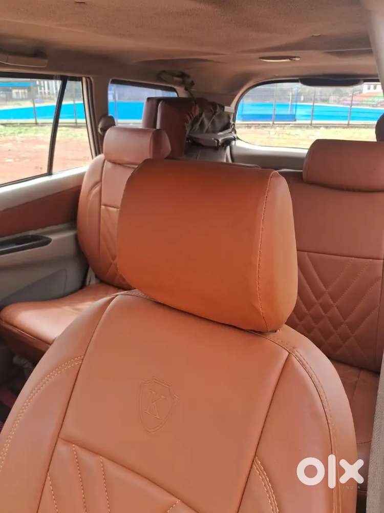 Toyota Innova 2.5 G 2014