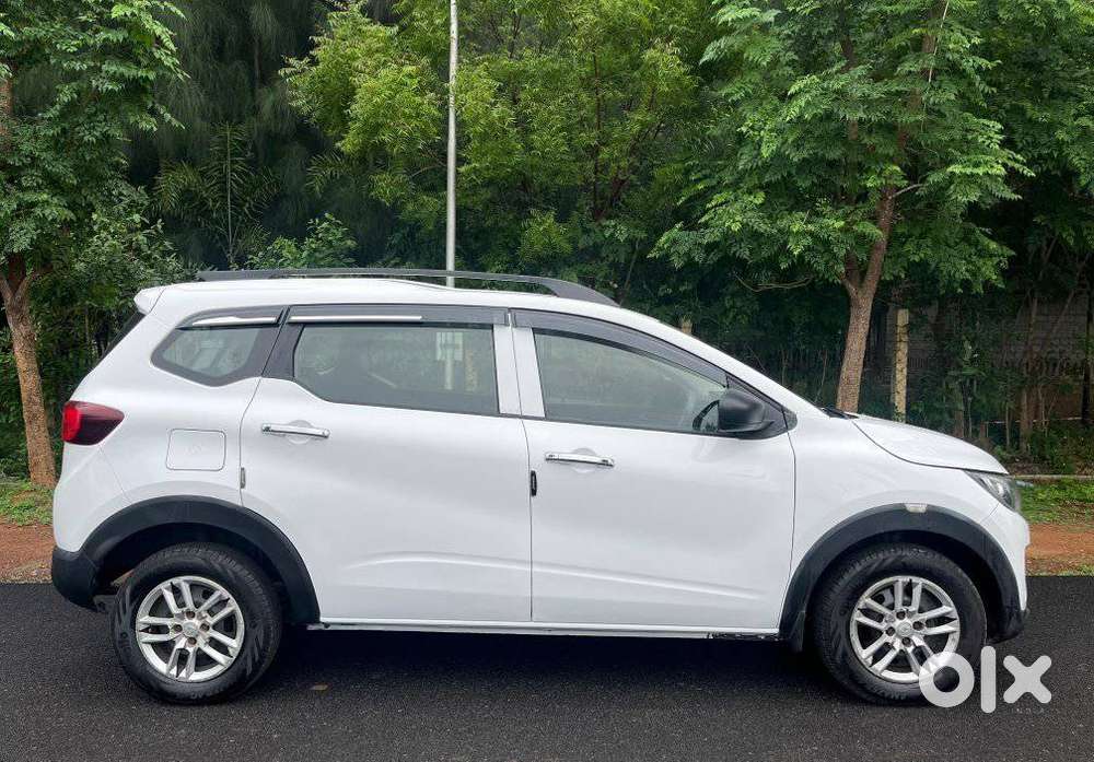 Renault Triber, 2021, Petrol