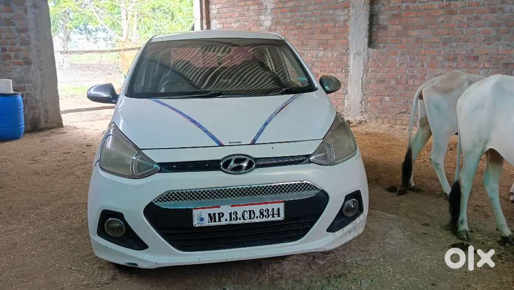 Hyundai Xcent 2016 Base