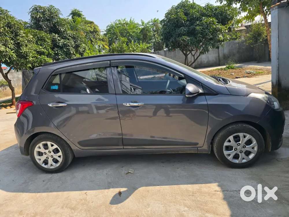 Hyundai Grand I10 2014 Petrol 70000 Km Driven