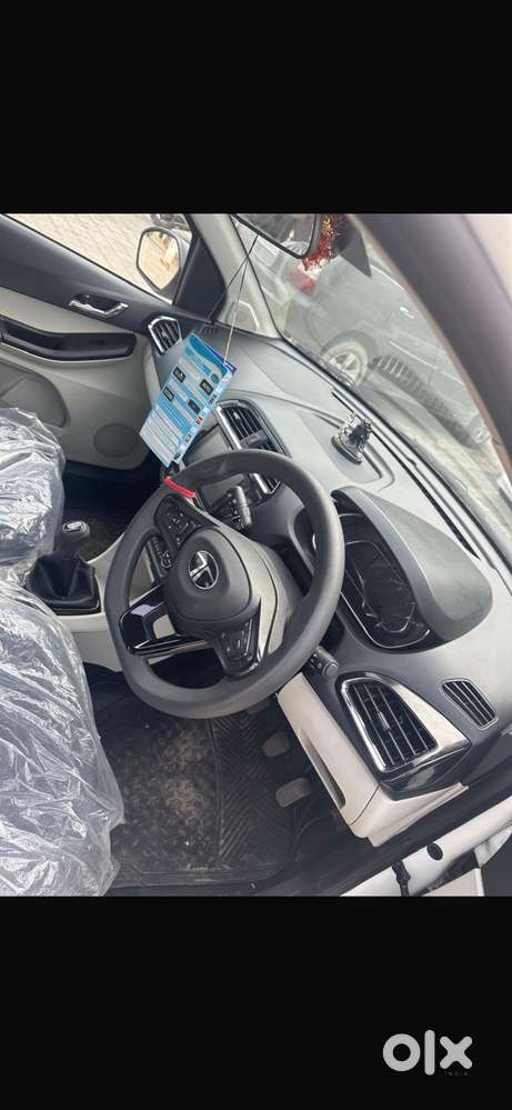 Tata Tiago Xza Plus, 2024, Petrol