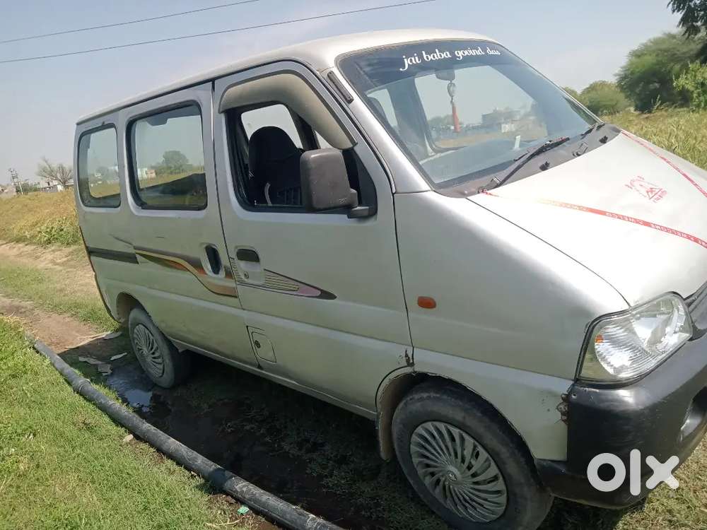 Maruti Suzuki Eeco 2016