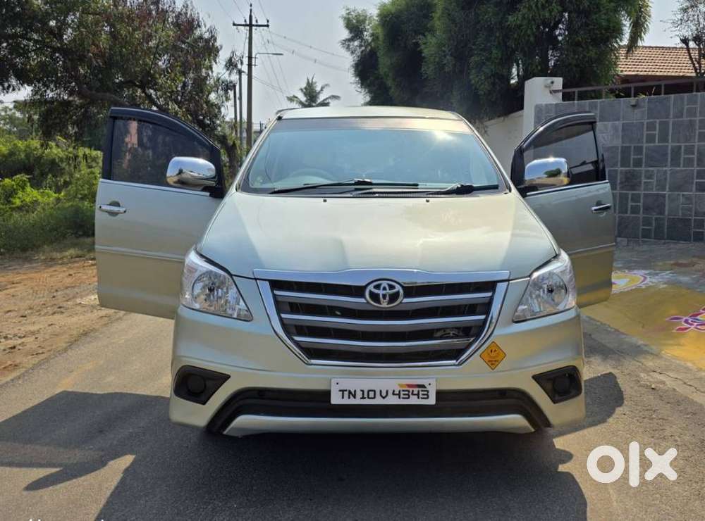 Toyota Innova 2009-2011 2.5 E 8 Str, 2008, Diesel