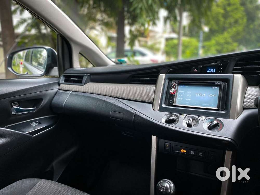 Toyota Innova Crysta 2.4 Gx Mt, 2016, Diesel