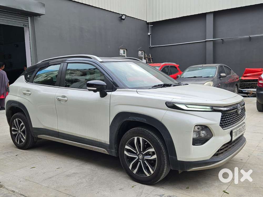 Toyota Urban Cruiser Taisor V 1.0 Petrol Mt Dual Tone, 2024, Petrol