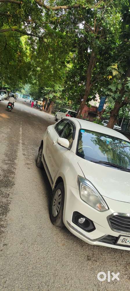 Maruti Suzuki Swift Dzire 1.2 Vxi Bsiv, 2017, Petrol