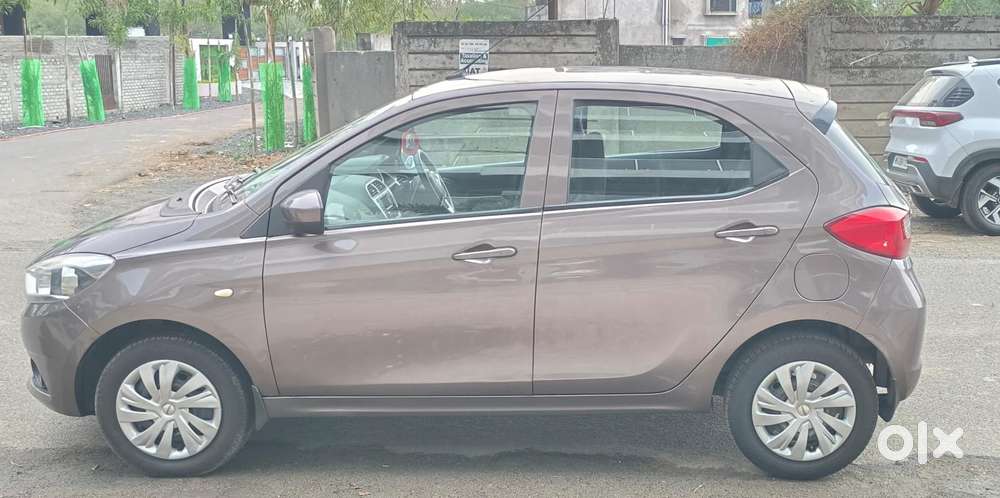 Tata Tiago 1.2 Revotron Xta, 2017, Petrol