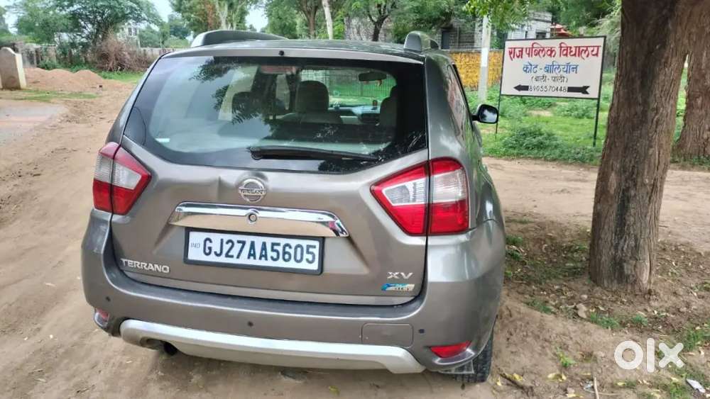 Nissan Terrano 2013 Model