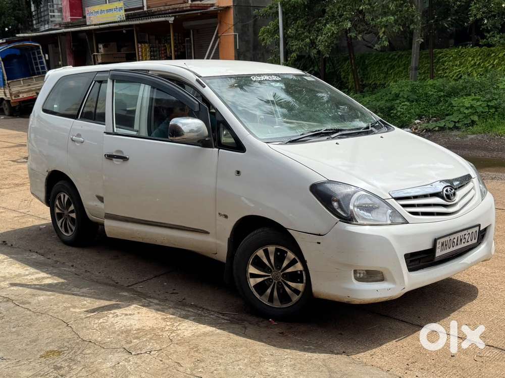 Toyota Innova 2.5 G (diesel) 8 Seater, 2009, Diesel