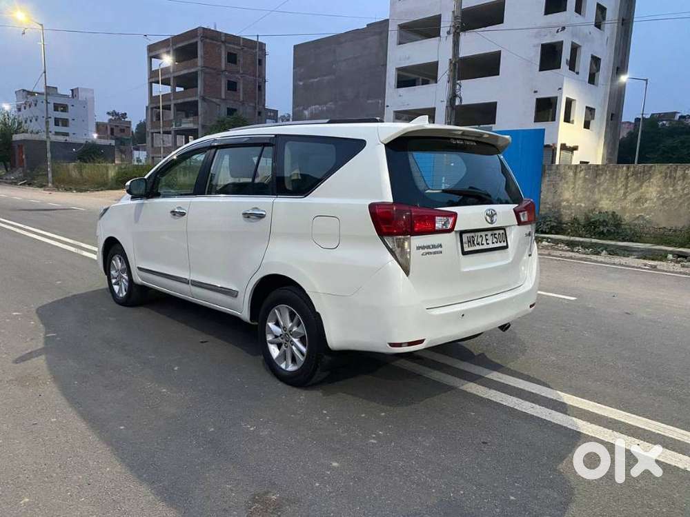 Toyota Innova Crysta 2.4 V 8 Str, 2018, Diesel
